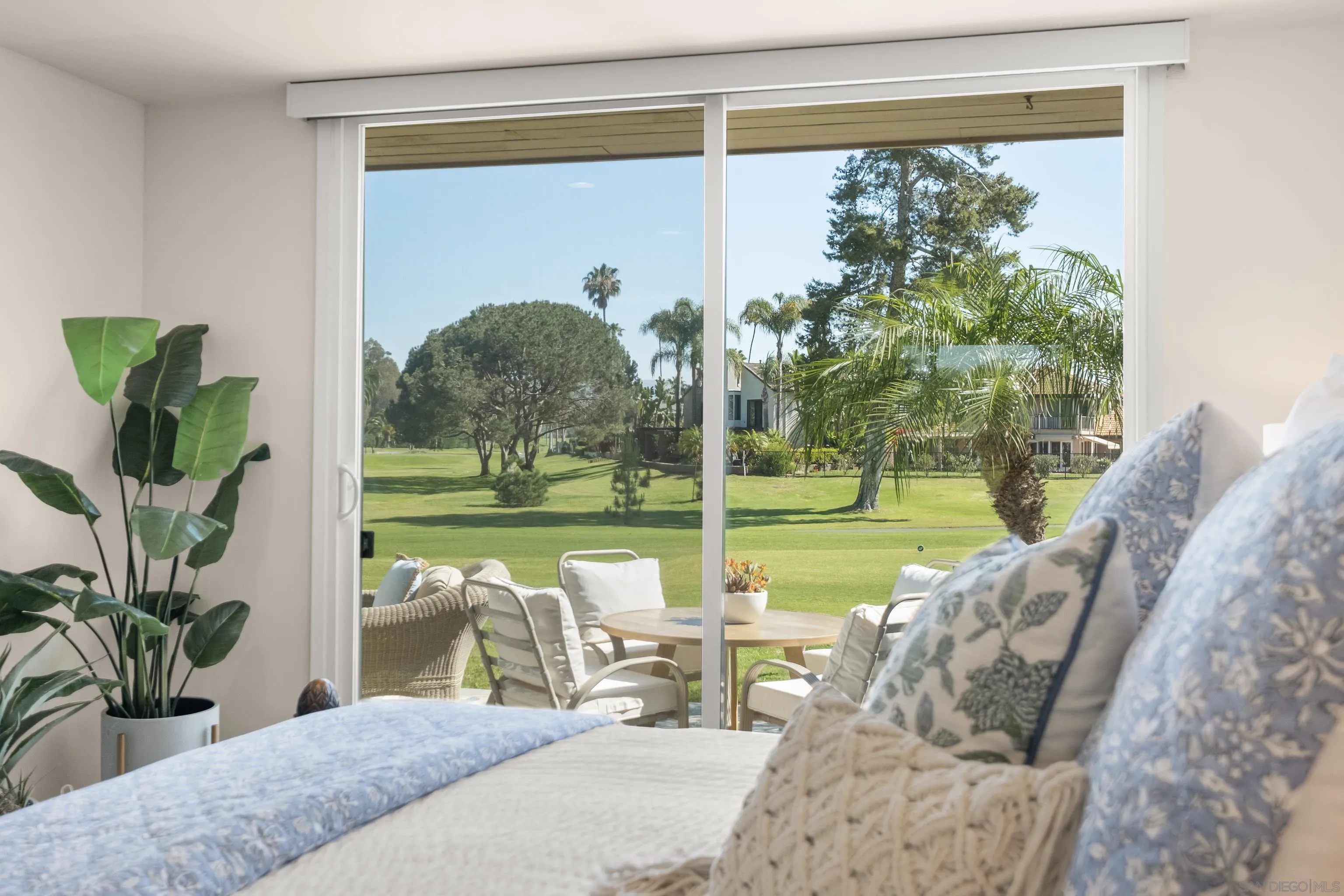 119 Via Coronado Rancho Santa Fe, CA 92091 - Photo 16 of 33