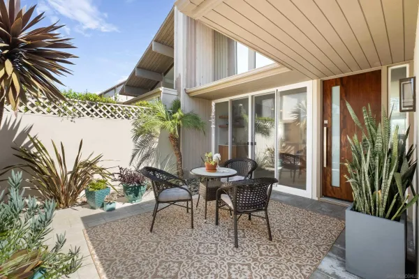 $1,624,900 | 119 Via Coronado, Rancho Santa Fe, CA 92091