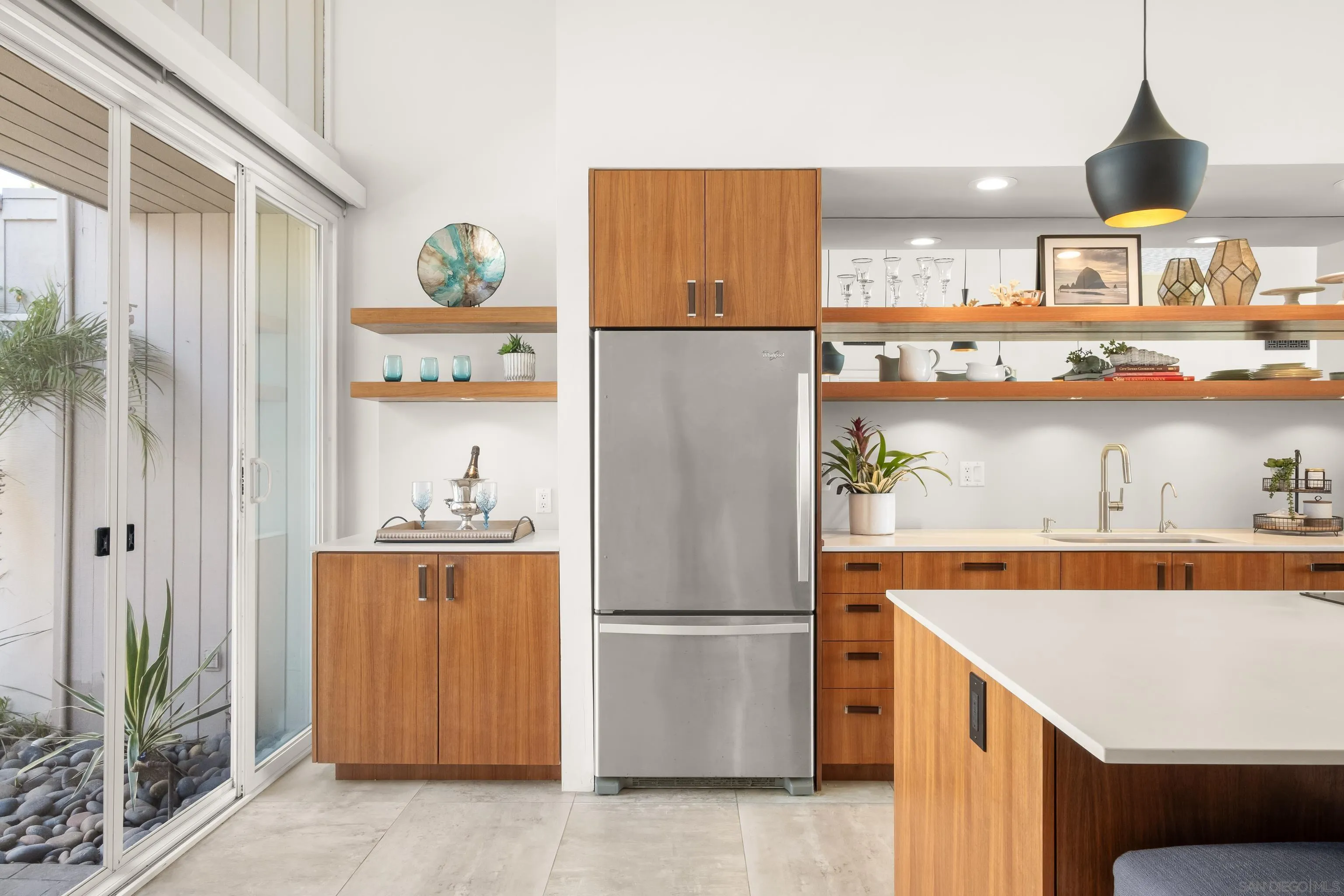 119 Via Coronado Rancho Santa Fe, CA 92091 - Photo 4 of 33