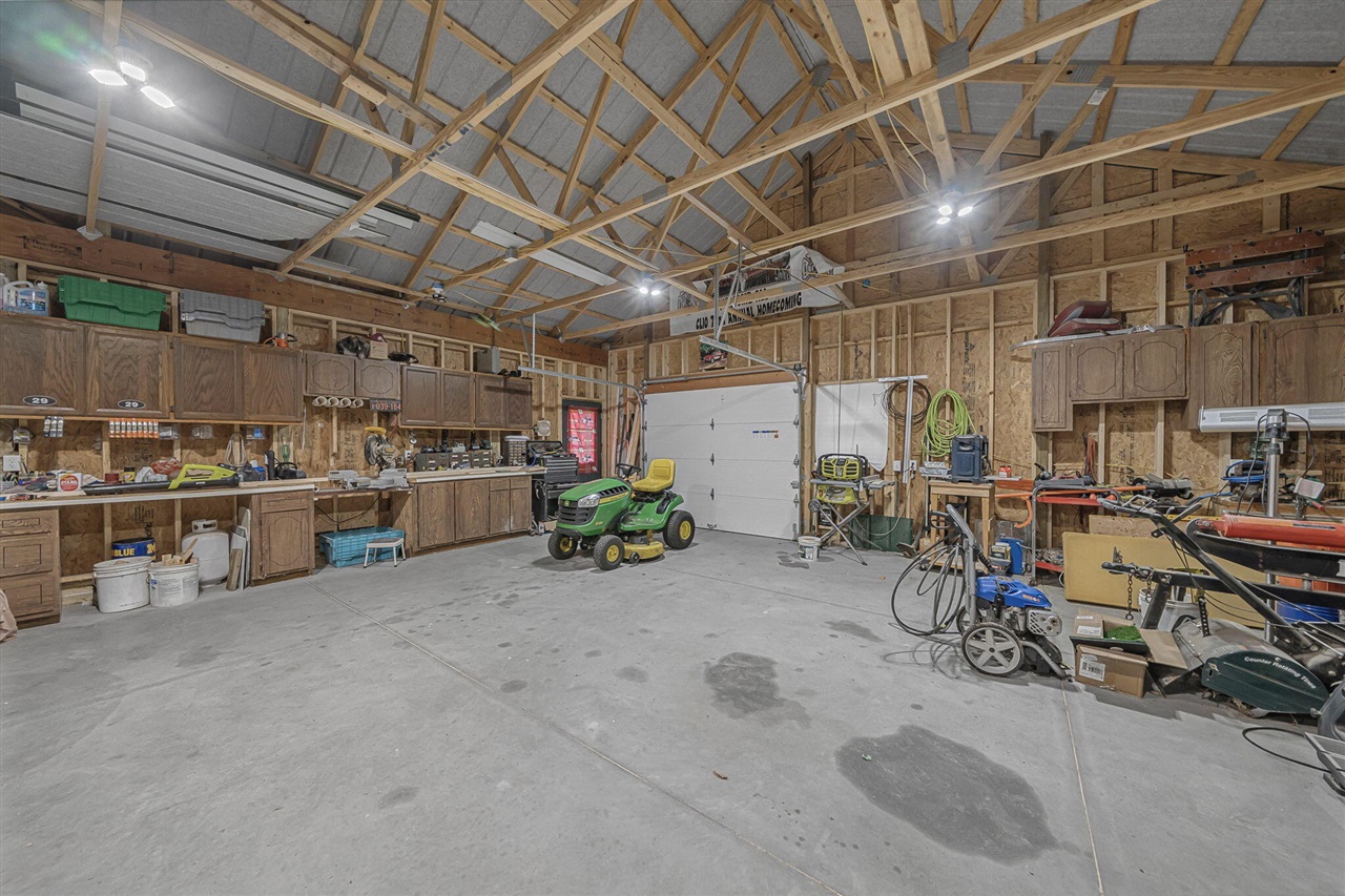 2860 East 48 1/2 Road Cadillac, MI 49601 - Photo 53 of 66