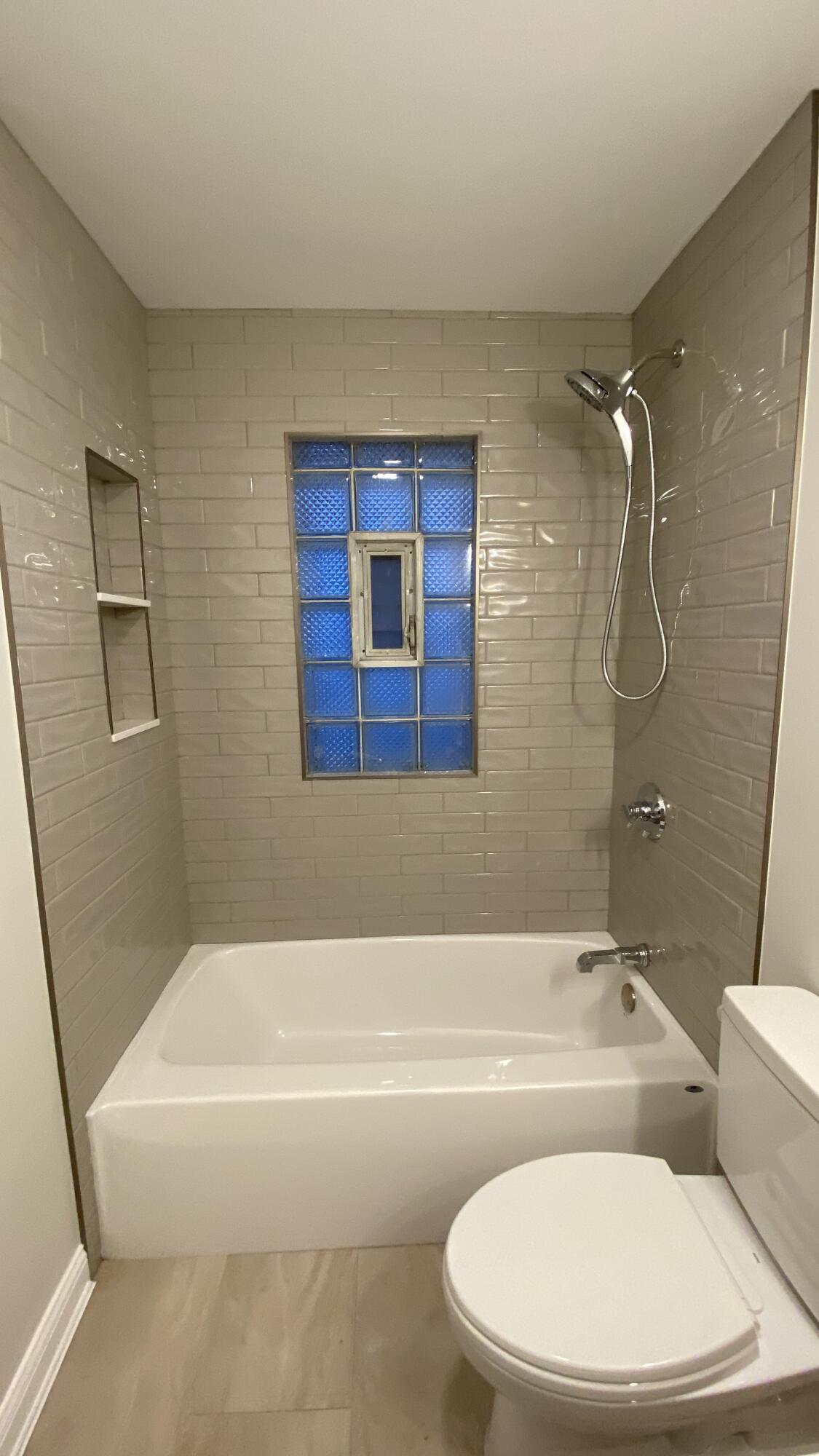 408 North Griffith Boulevard Griffith, IN 46319 - Photo 4 of 61 1125x2000