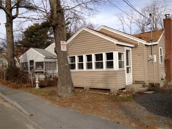 118 Swifts Beach Road Wareham, MA 02571 - Photo 2 of 13 Gallery Image 2