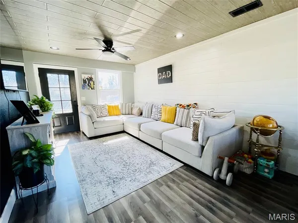 $165,000 | 313 Keeth Road, Crocker, MO 65452