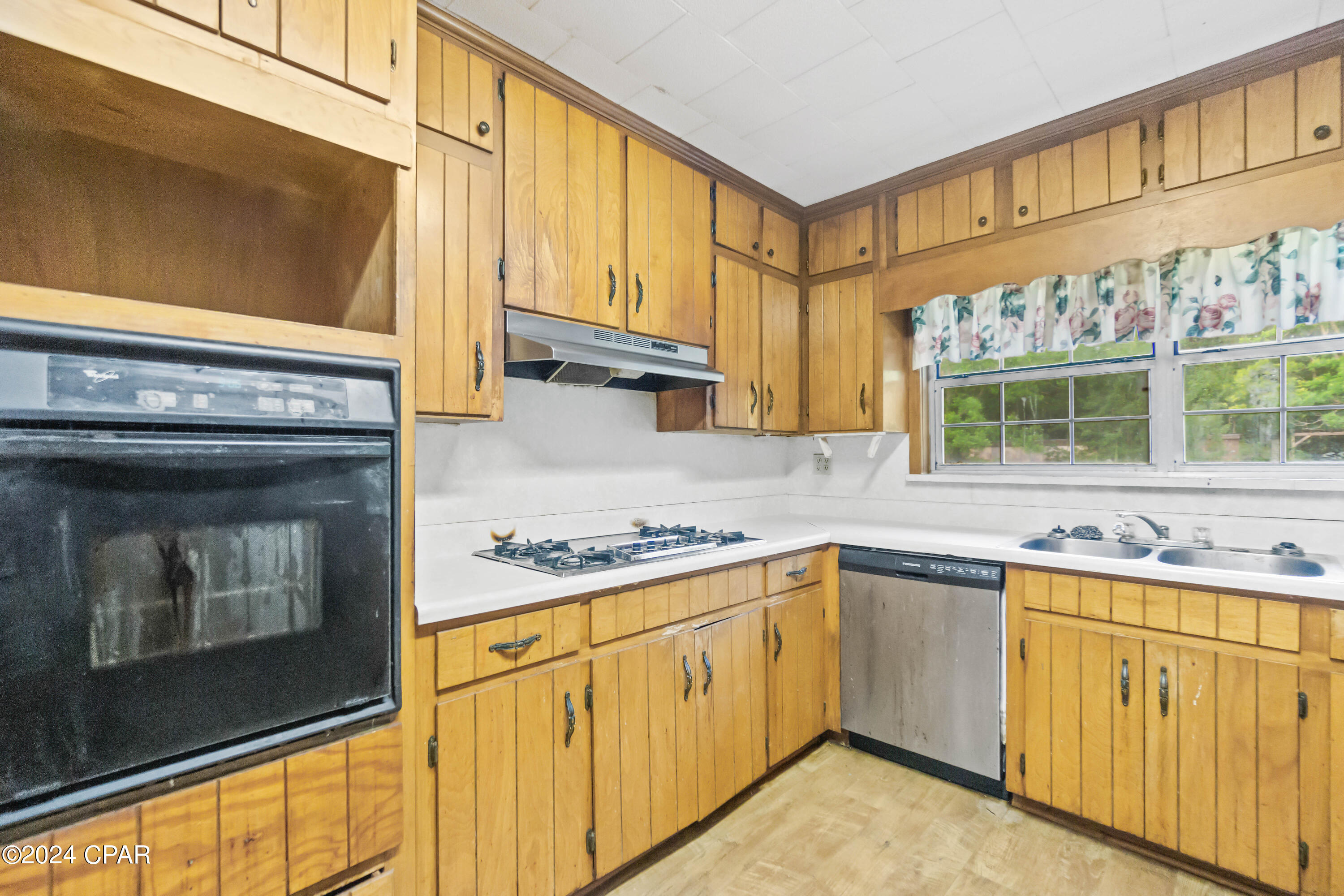 893 South 8th Street Chipley, FL 32428 - Photo 11 of 20