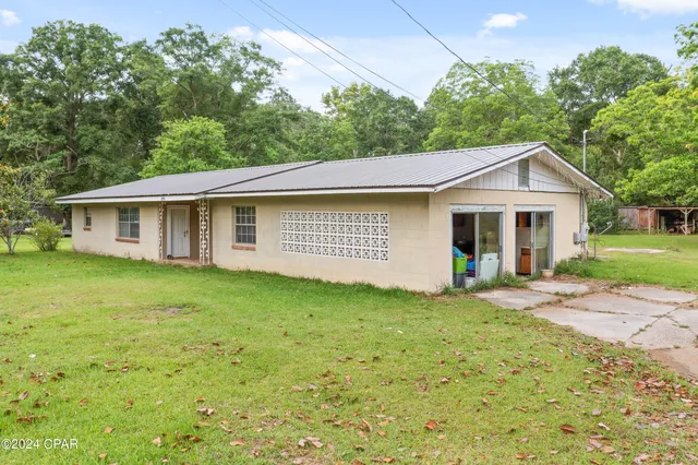 $149,900 | 893 South 8th Street, Chipley, FL 32428