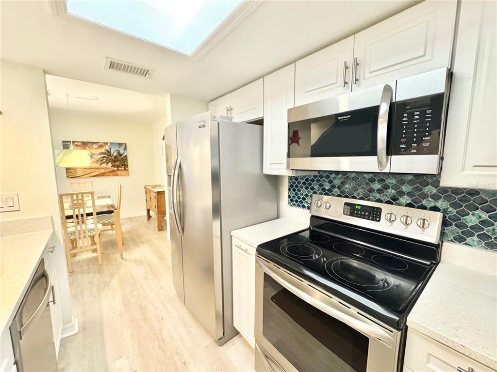 603 Garland Circle Indian Rocks Beach, FL 33785 - Photo 13 of 43