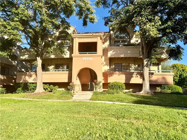 $459,000 | 18110 Erik Court, Unit 592, Canyon Country, CA 91387