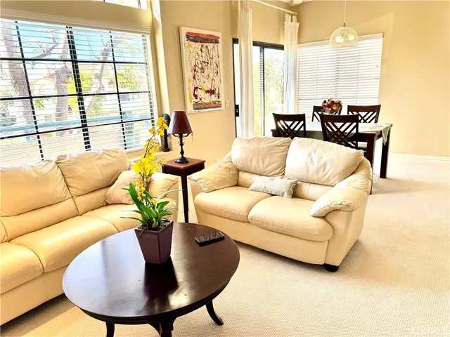 $459,000 | 18110 Erik Court, Unit 592, Canyon Country, CA 91387