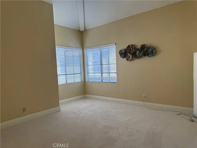 $459,000 | 18110 Erik Court, Unit 592, Canyon Country, CA 91387
