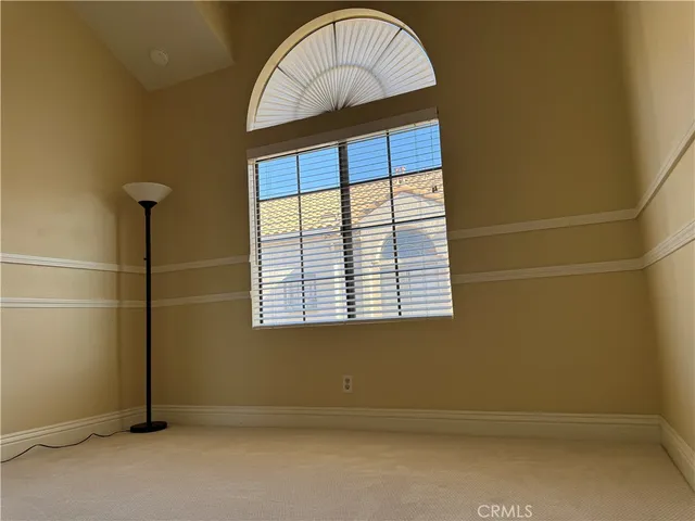 $459,000 | 18110 Erik Court, Unit 592, Canyon Country, CA 91387