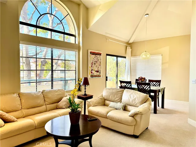 $459,000 | 18110 Erik Court, Unit 592, Canyon Country, CA 91387