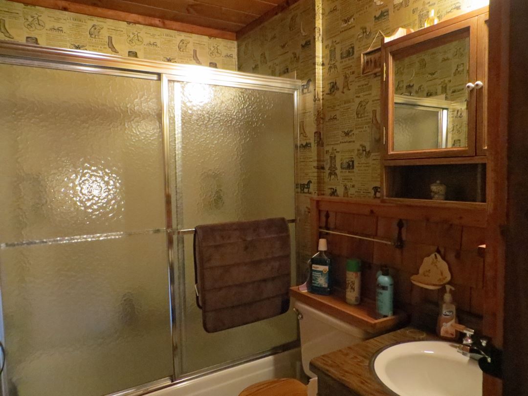 347 Plain Road Bath, NH 03740 - Photo 13 of 33