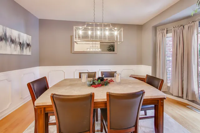 $525,000 | 14267 Castlebar Trail, Woodstock, IL 60098