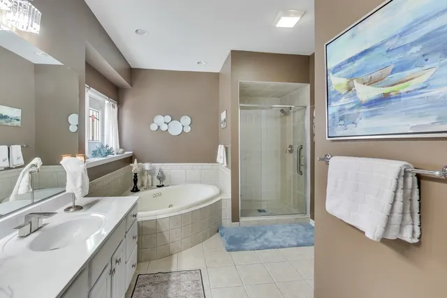 $525,000 | 14267 Castlebar Trail, Woodstock, IL 60098