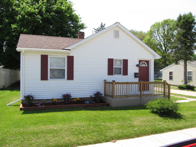 634 South 1st Street Rochelle, IL 61068 - Photo 1 of 18