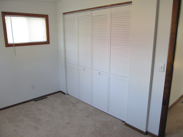 634 South 1st Street Rochelle, IL 61068 - Photo 11 of 18
