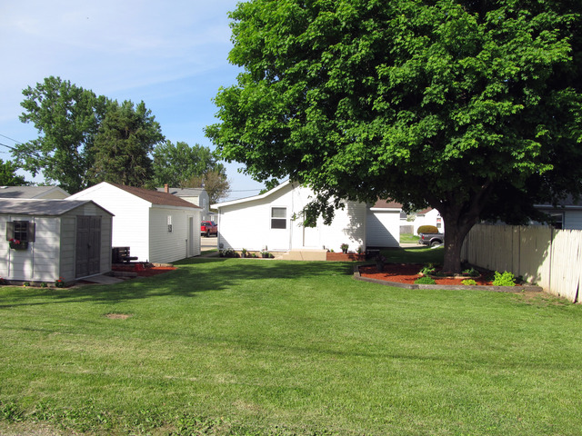 634 South 1st Street Rochelle, IL 61068 - Photo 17 of 18