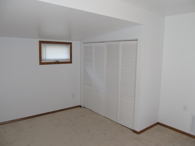 634 South 1st Street Rochelle, IL 61068 - Photo 8 of 18