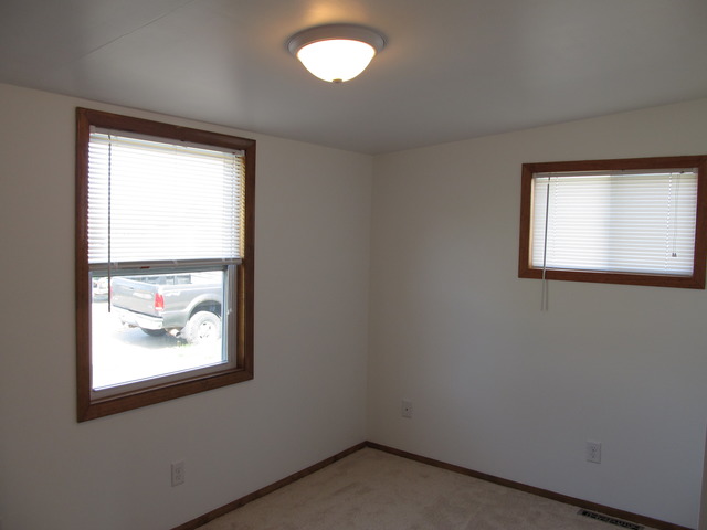 634 South 1st Street Rochelle, IL 61068 - Photo 10 of 18