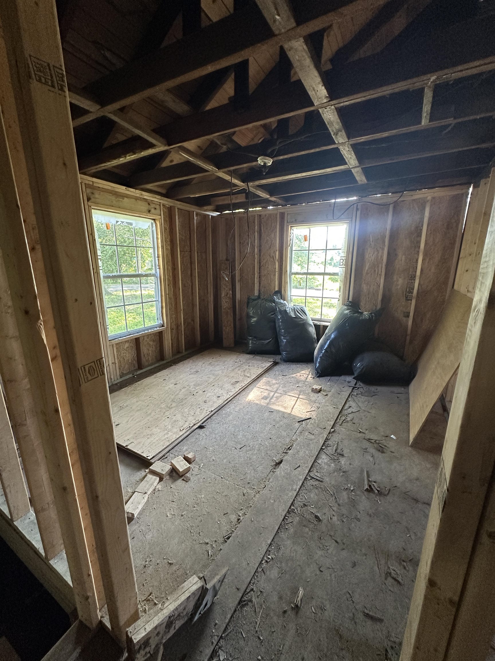 3064 Meadowbrook Road Memphis, TN 38109 - Photo 12 of 14 View of miscellaneous room