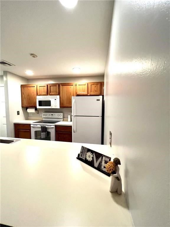 3524 West Shore Road, Unit 605 Warwick, RI 02886 - Photo 10 of 19