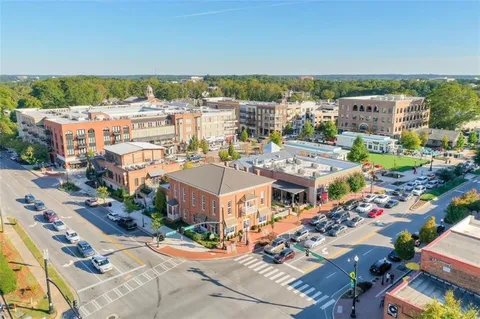 $640,000 | 142 Brindle Lane, Alpharetta, GA 30009