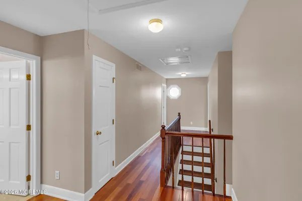 $899,000 | 33 Beechwood Drive, Robbinsville, NJ 08691