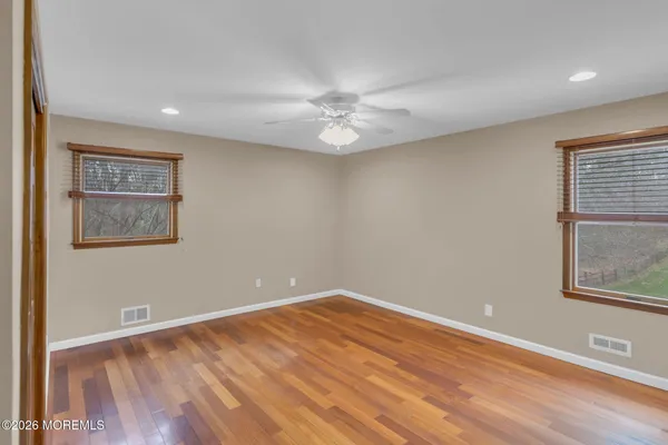 $899,000 | 33 Beechwood Drive, Robbinsville, NJ 08691