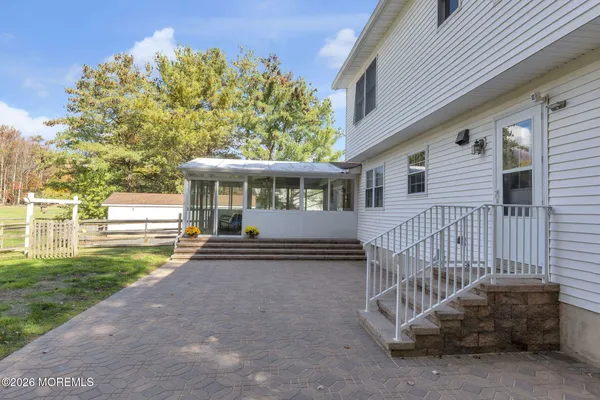 $899,000 | 33 Beechwood Drive, Robbinsville, NJ 08691