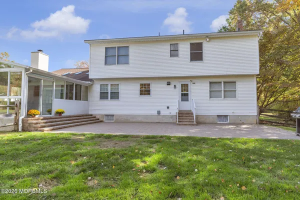 $899,000 | 33 Beechwood Drive, Robbinsville, NJ 08691