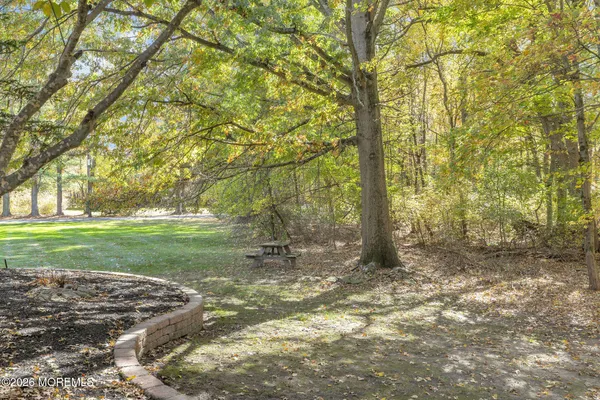 $899,000 | 33 Beechwood Drive, Robbinsville, NJ 08691