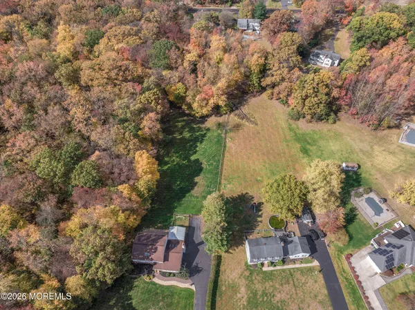 $899,000 | 33 Beechwood Drive, Robbinsville, NJ 08691