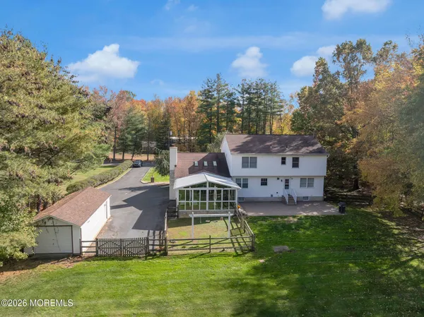 $899,000 | 33 Beechwood Drive, Robbinsville, NJ 08691