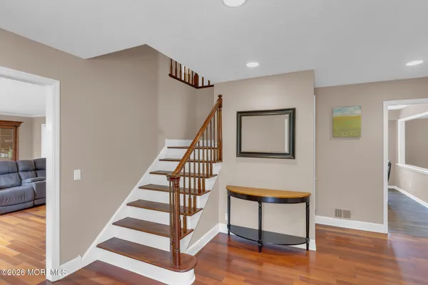 $899,000 | 33 Beechwood Drive, Robbinsville, NJ 08691