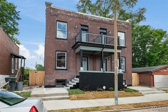 $275,000 | 3144 Potomac Street, St. Louis, MO 63118