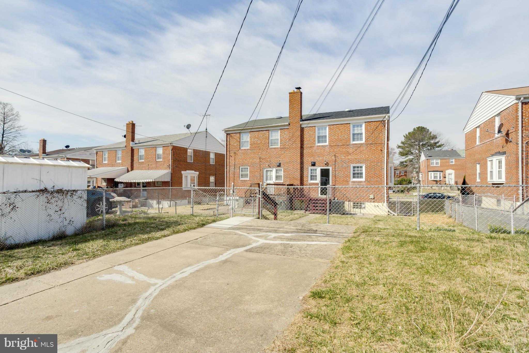 6231 Pilgrim Road Baltimore, MD 21214 - Photo 4 of 25 Exterior (Rear)