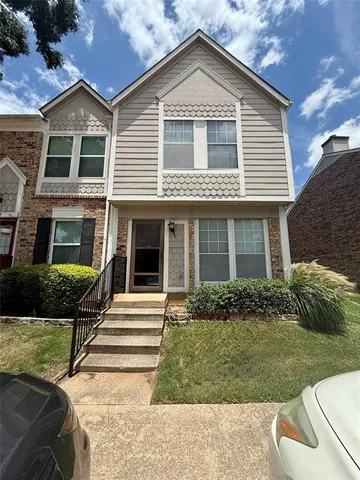 $239,500 | 24 Abbey Road, Euless, TX 76039