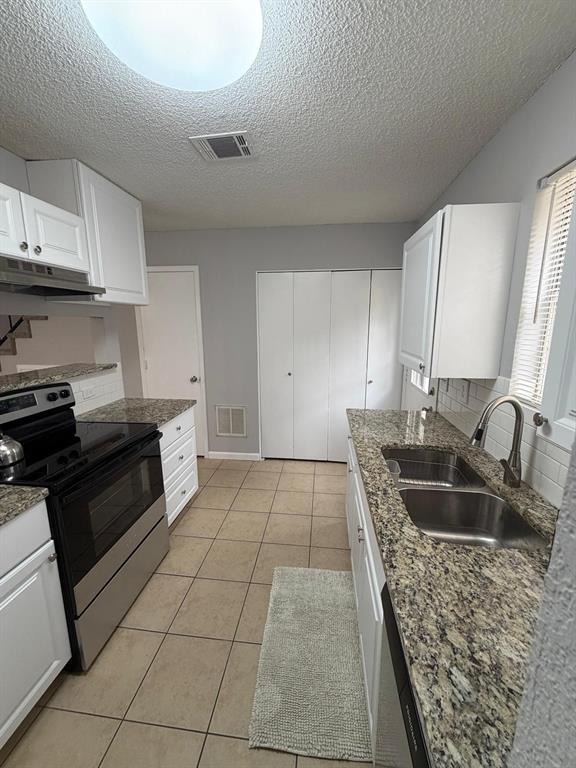 24 Abbey Road Euless, TX 76039 - Photo 16 of 38