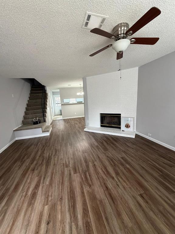 24 Abbey Road Euless, TX 76039 - Photo 23 of 38