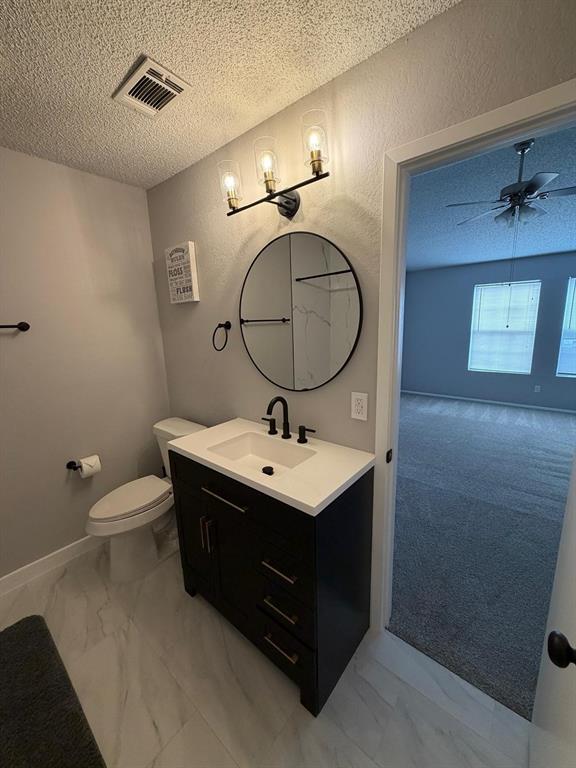 24 Abbey Road Euless, TX 76039 - Photo 28 of 38