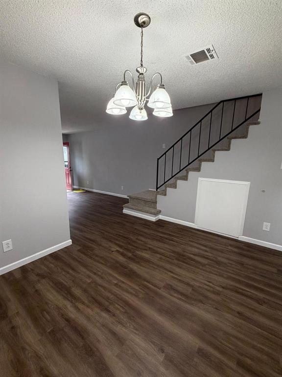 24 Abbey Road Euless, TX 76039 - Photo 36 of 38