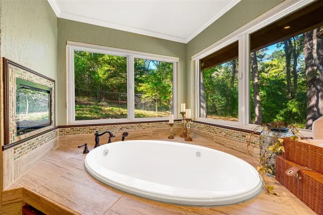 $545,000 | 2223 North Link Street, Palestine, TX 75803