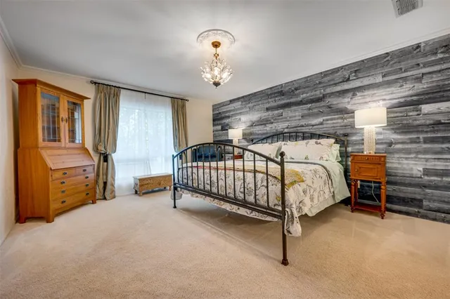 $545,000 | 2223 North Link Street, Palestine, TX 75803