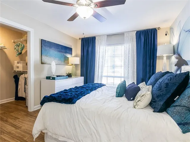 $1,570 | 1500 Harbor Landing, Unit 23002304, Roswell, GA 30076