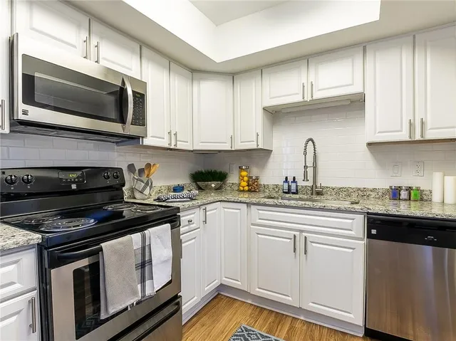 $1,570 | 1500 Harbor Landing, Unit 23002304, Roswell, GA 30076