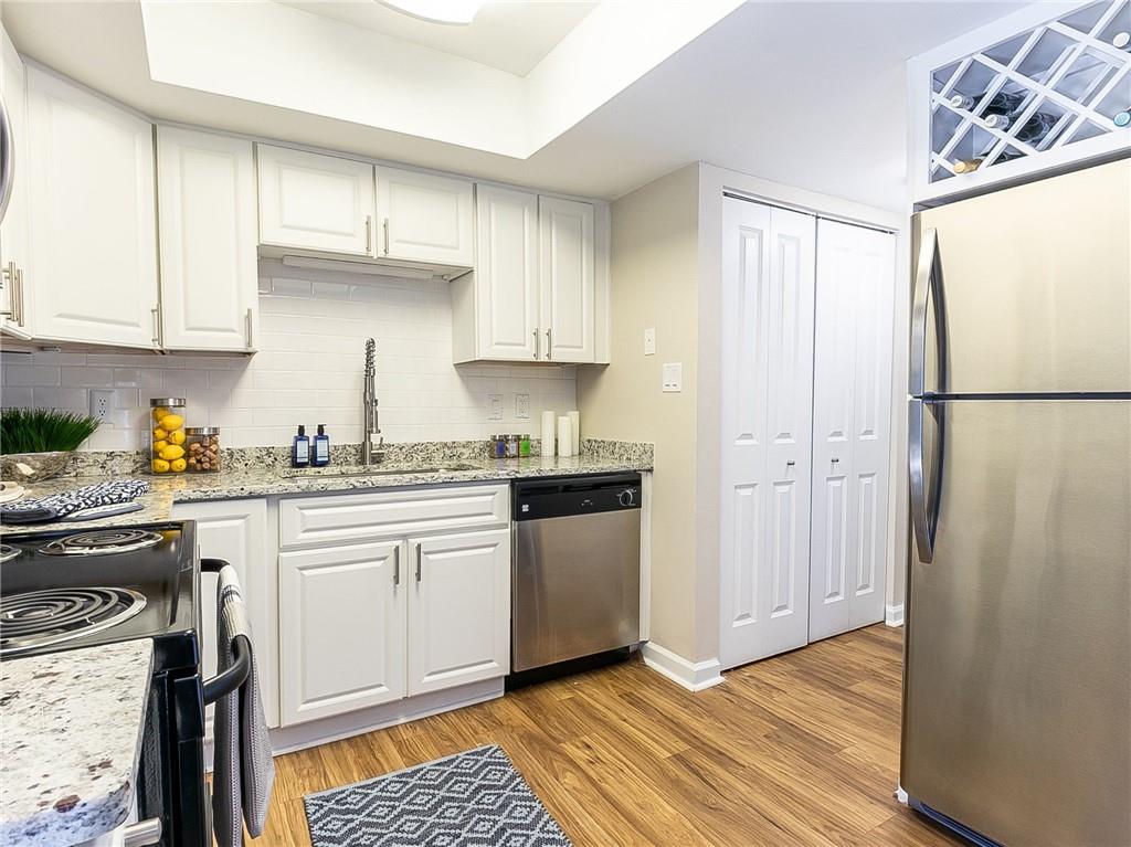 1500 Harbor Landing, Unit 2302 Roswell, GA 30076 - Photo 3 of 29