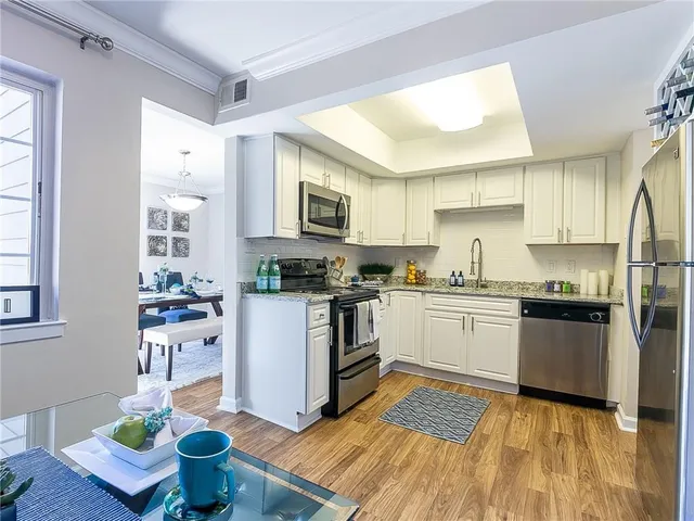 $1,570 | 1500 Harbor Landing, Unit 23002304, Roswell, GA 30076