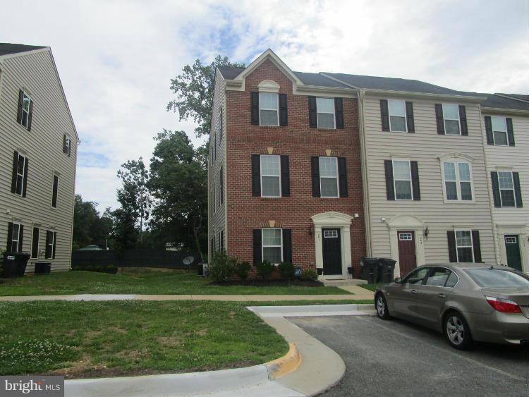 201 Alba Road Fredericksburg, VA 22405 - Photo 1 of 18 Exterior (Front)
