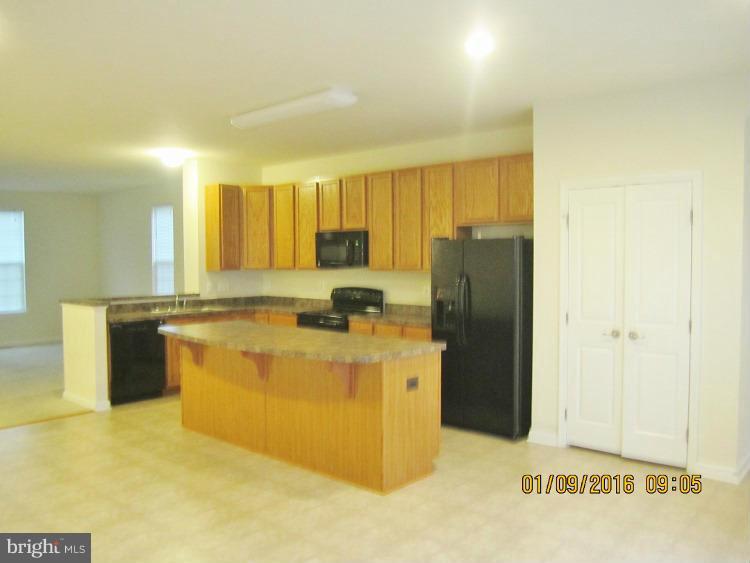 201 Alba Road Fredericksburg, VA 22405 - Photo 6 of 18 Kitchen