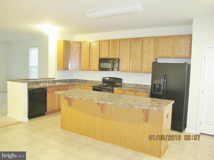 201 Alba Road Fredericksburg, VA 22405 - Photo 9 of 18 Kitchen